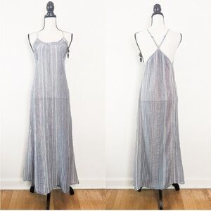 Chic Backless Striped Maxi Dress in Gray